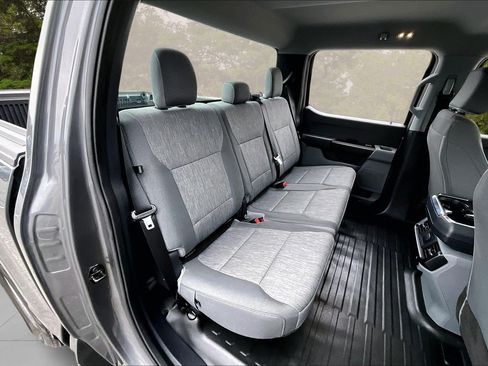 Used 2022 Ford F150 XL w/ Trailer Tow Package image 28