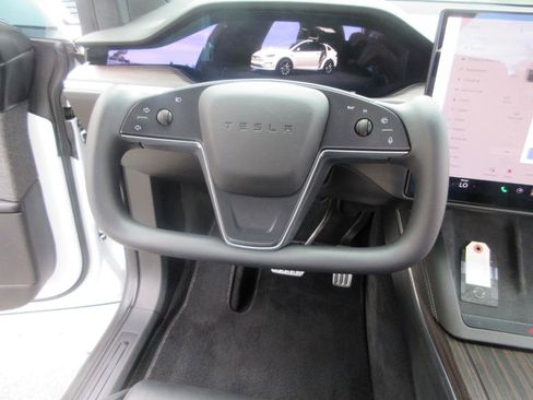 Used 2022 Tesla Model X AWD/4WD image 48