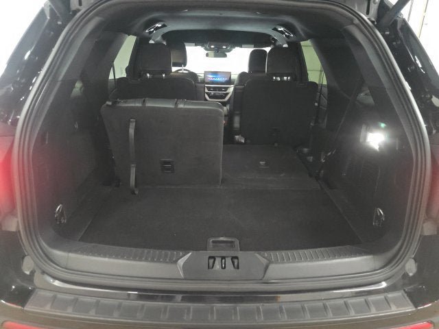 Used 2026 Ford Explorer ST-Line AWD/4WD image 13
