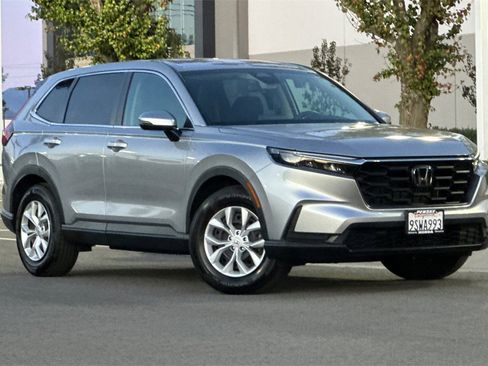Certified 2025 Honda CR-V LX image 2