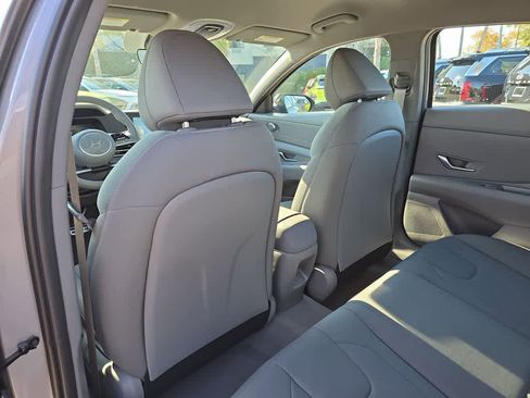 New 2026 Hyundai Elantra Sport FWD image 19