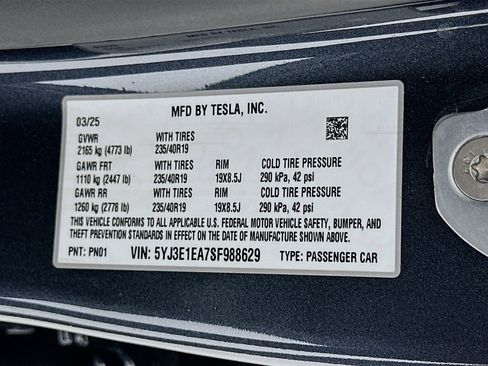 Used 2025 Tesla Model 3 Long Range image 31