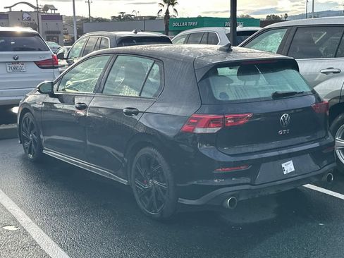 Used 2023 Volkswagen GTI SE w/ SE Leather Package image 7
