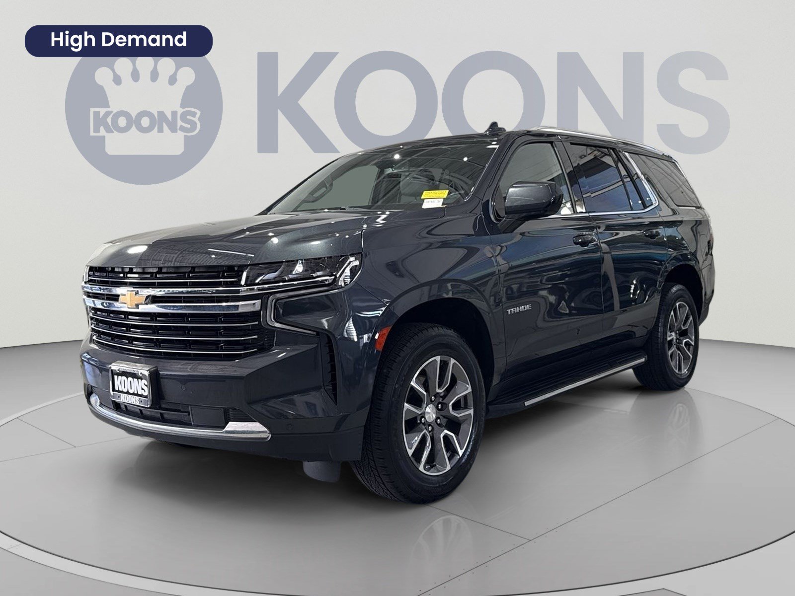 Used 2022 Chevrolet Tahoe LT AWD/4WD image 1