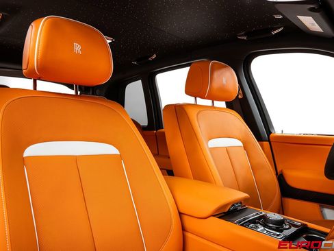 Used 2023 Rolls-Royce Cullinan image 38