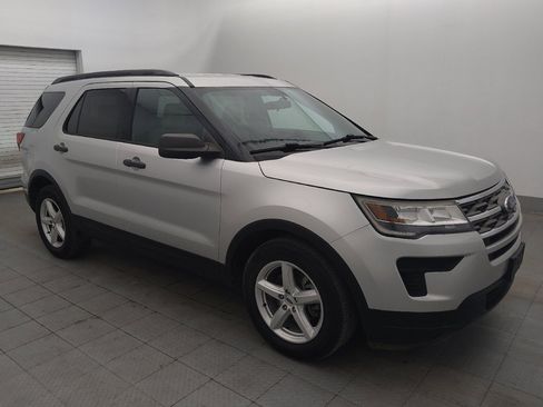 Used 2018 Ford Explorer FWD image 11