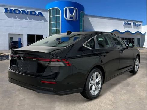 New 2025 Honda Accord LX image 6