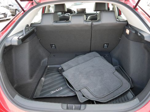 Certified 2023 Honda Civic EX-L image 18