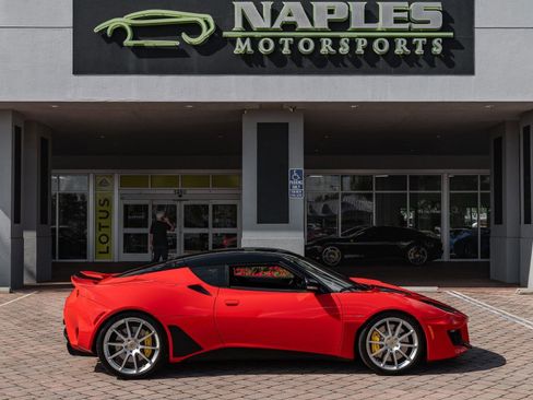Used 2020 Lotus Evora image 18