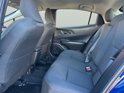 Used 2025 Toyota Prius Plug-In Hybrid image 5