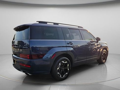 Used 2025 Hyundai Santa Fe SEL FWD image 6