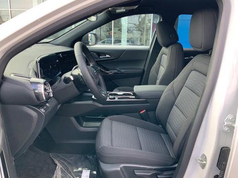 New 2026 Chevrolet Equinox LT w/ Midnight Edition image 10