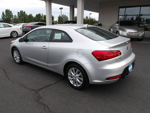 Used 2014 Kia Forte Koup EX FWD image 3