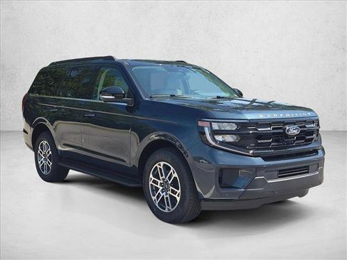 New 2026 Ford Expedition Active RWD image 7