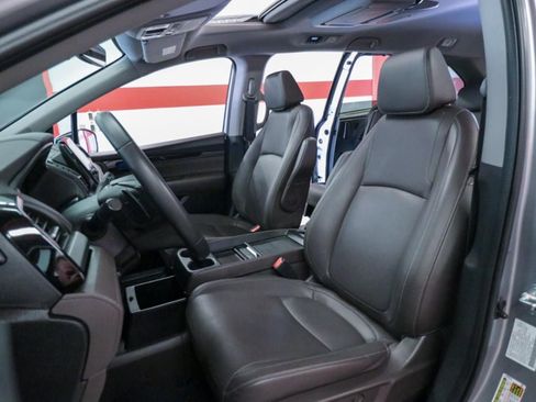 Used 2023 Honda Odyssey Touring image 10