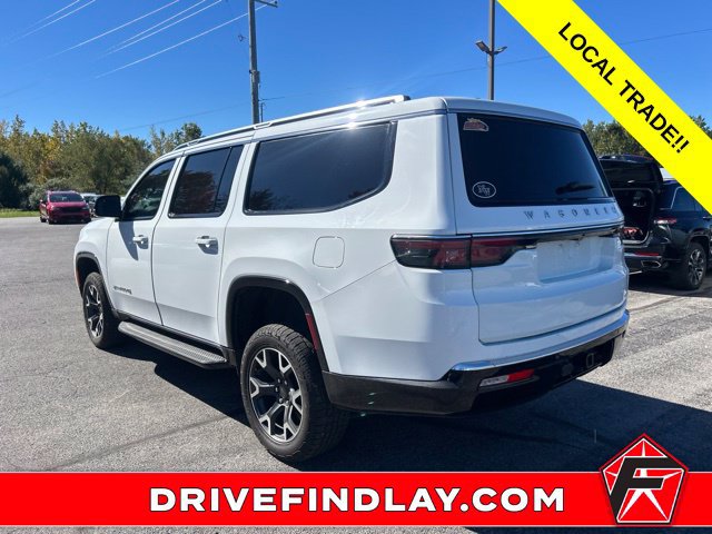 Used 2024 Jeep Wagoneer L Series III AWD/4WD image 10