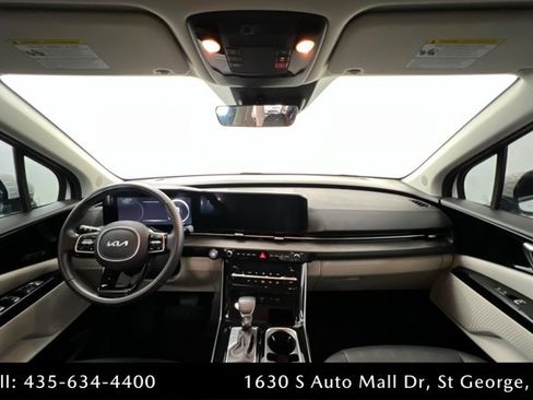 Used 2024 Kia Carnival SX FWD image 9