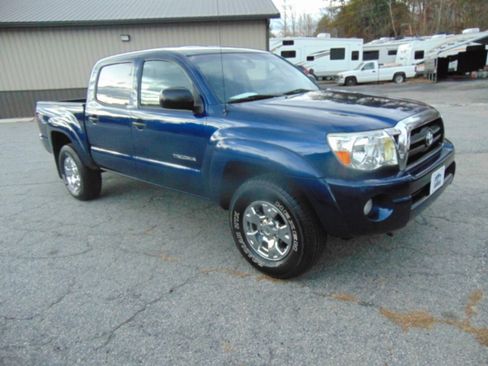 Used 2007 Toyota Tacoma 4x4 Double Cab image 2