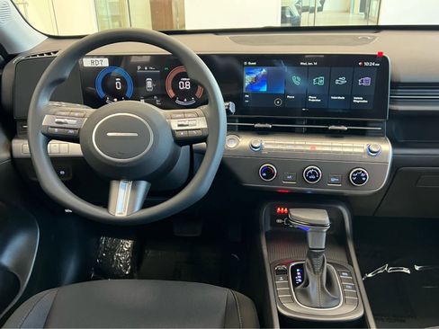 New 2026 Hyundai Kona SE image 24