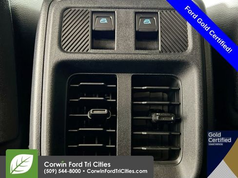 Certified 2025 Ford Bronco Badlands image 30