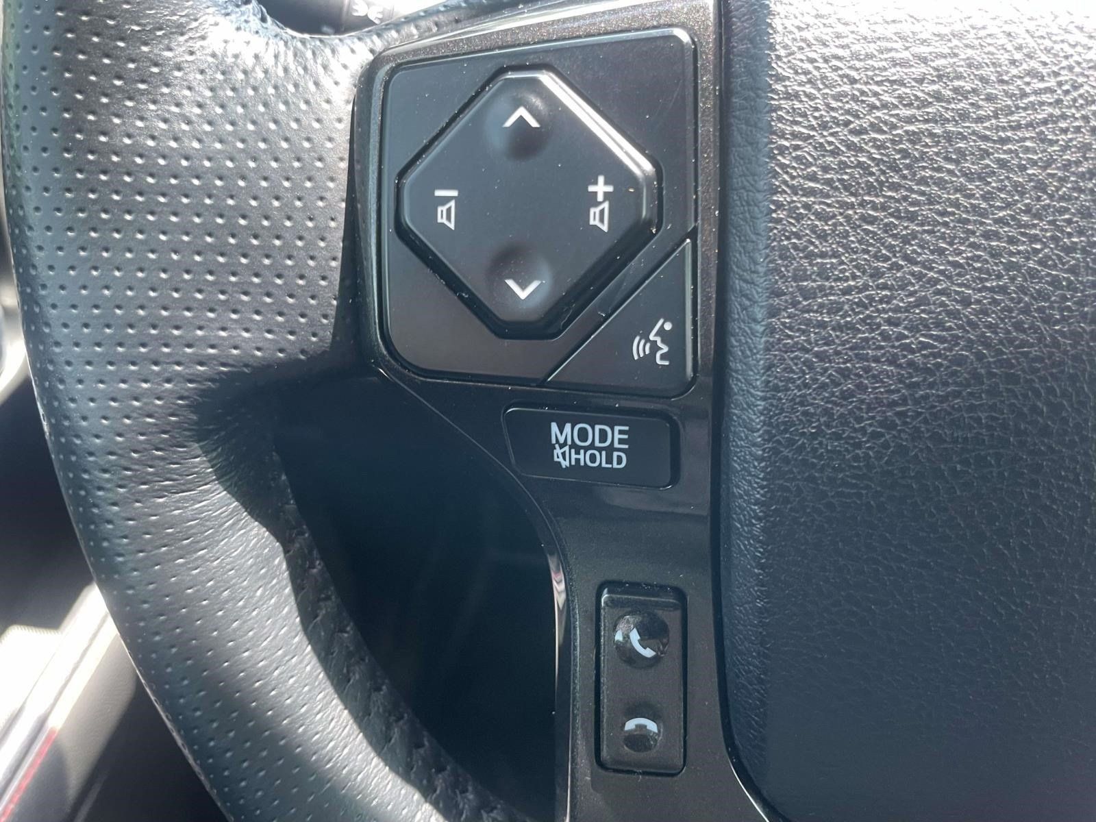 Used 2023 Toyota 4Runner TRD Off-Road Premium w/ Moonroof Package AWD/4WD image 20