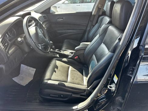 Used 2013 Acura ILX w/ Technology Package FWD image 22