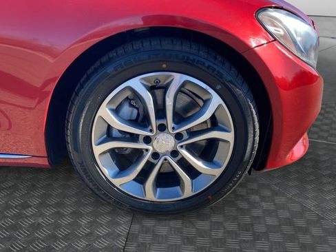 Used 2018 Mercedes-Benz C 300 Sedan w/ Parking Assist Package image 37