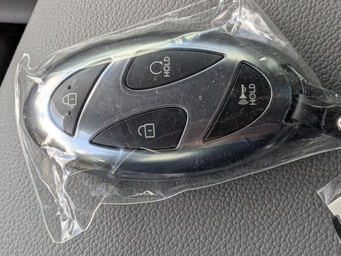 New 2026 Hyundai Elantra SEL Sport image 33