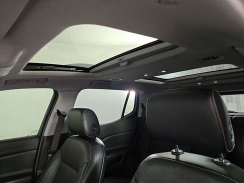 Used 2019 GMC Acadia SLT w/ LPO, Floor Liner Package AWD/4WD image 32