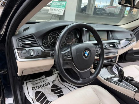 Used 2014 BMW 528i xDrive Sedan image 9