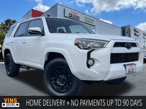 Used 2015 Toyota 4Runner SR5 Premium image 1