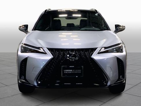Certified 2025 Lexus UX 300h F SPORT Handling image 4