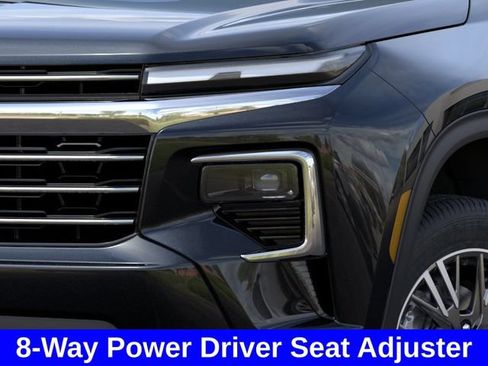 New 2027 Chevrolet Traverse LT w/ Driver Confidence Package AWD/4WD image 11
