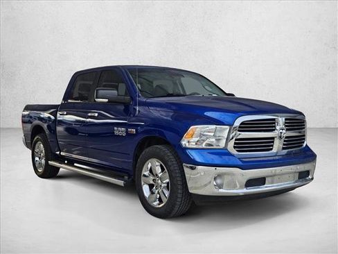 Used 2015 RAM 1500 Lone Star image 3