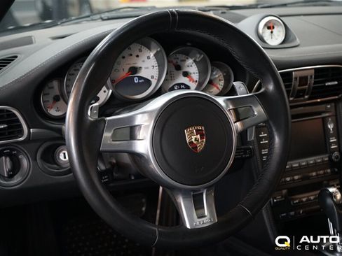 Used 2011 Porsche 911 Carrera 4S AWD/4WD image 15