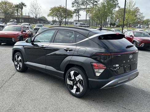 New 2026 Hyundai Kona Limited FWD image 4