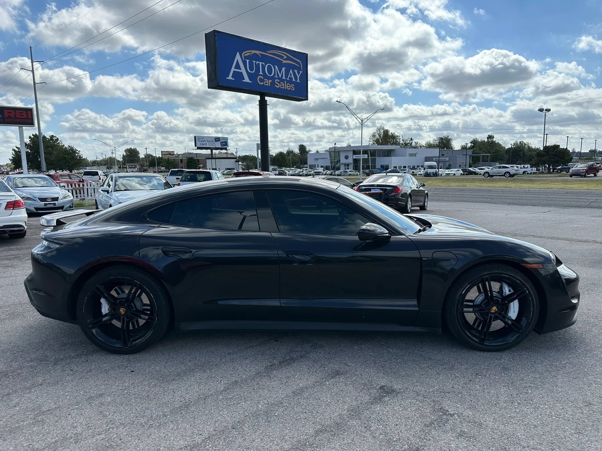 Used 2022 Porsche Taycan 4S AWD/4WD image 31