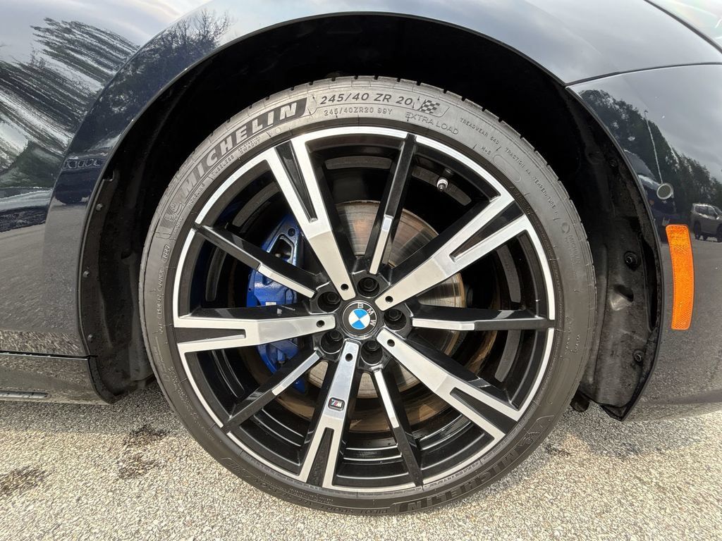 Certified 2024 BMW 540i xDrive w/ Premium Package AWD/4WD image 19