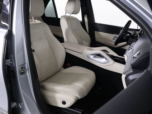 Used 2025 Mercedes-Benz GLE 350 4MATIC image 53