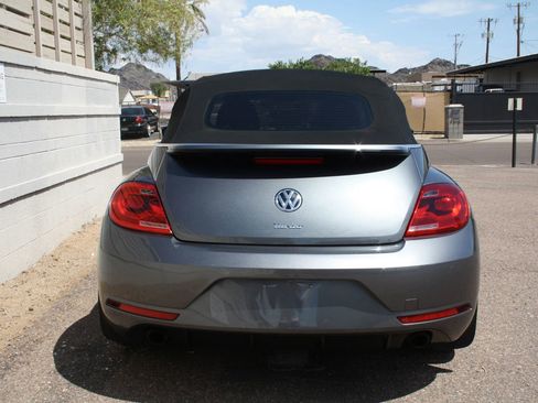 Used 2014 Volkswagen Beetle R-Line image 5