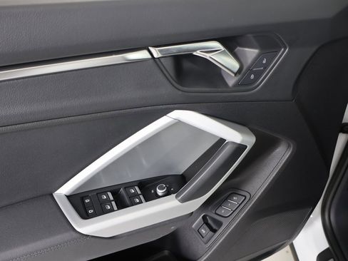 Used 2023 Audi Q3 2.0T Premium w/ Convenience Package image 21