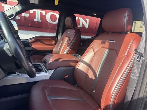 Used 2022 Ford F250 Platinum w/ FX4 Off-Road Package image 11