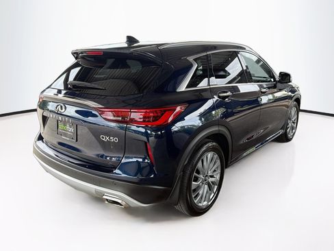 Used 2024 INFINITI QX50 Luxe AWD/4WD image 9