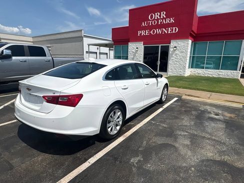 Used 2024 Chevrolet Malibu LT FWD image 3