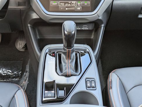 Used 2024 Subaru Crosstrek 2.5i Limited w/ Popular Package #3A image 19