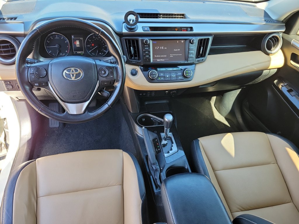Used 2018 Toyota RAV4 Limited FWD image 15