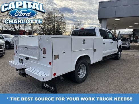 New 2025 Ford F350 XL w/ XL Chrome Package image 8