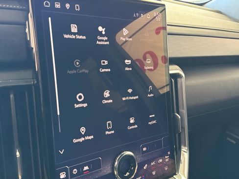 Used 2025 GMC Acadia Elevation image 50