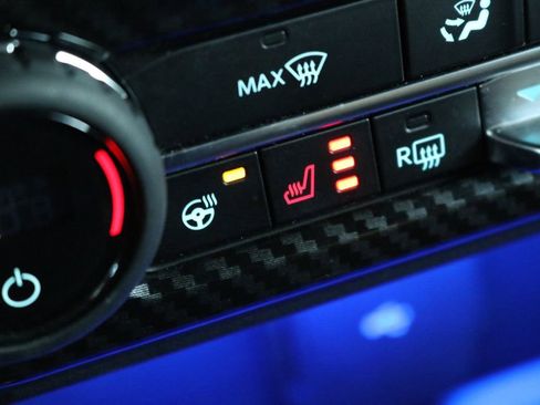 Used 2024 Ford Bronco Wildtrak image 50