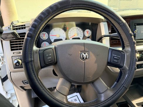 Used 2008 Dodge Ram 2500 Truck Laramie image 19